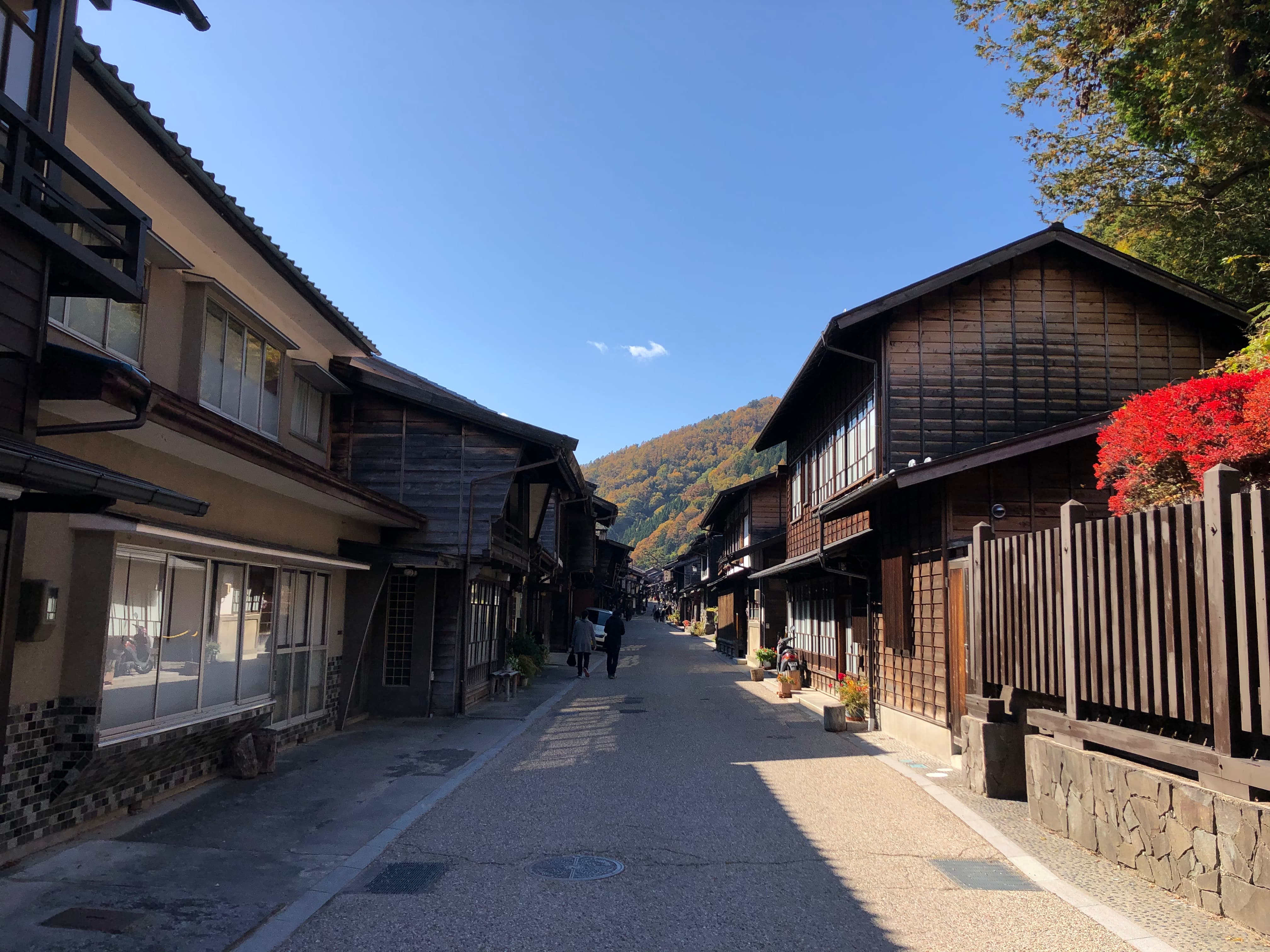 奈良井宿の街並み横長