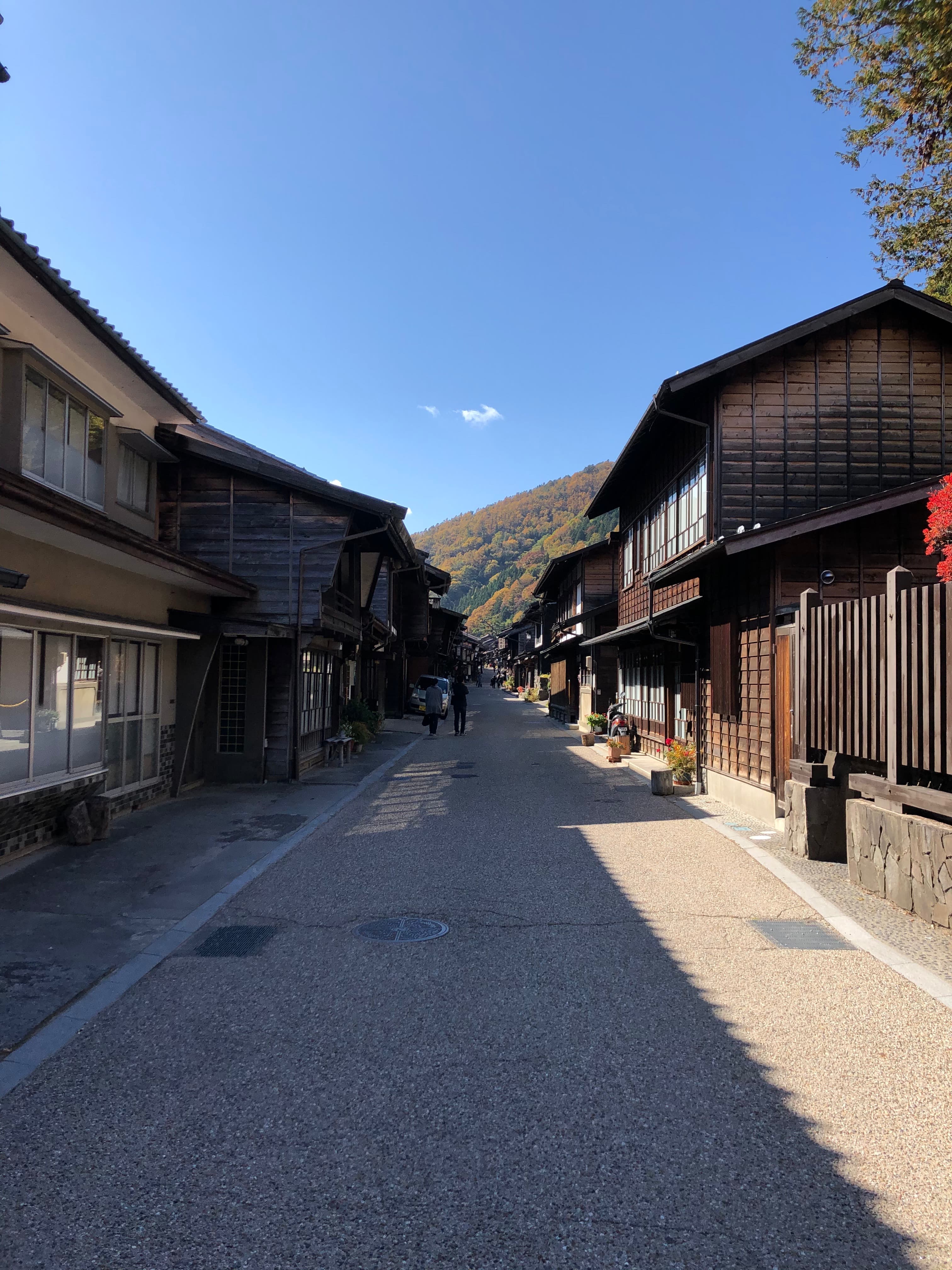 奈良井宿の街並み縦長